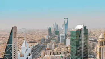 Reasons to consider living and working in Saudi Arabia